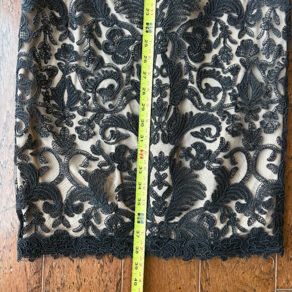 Tadashi Shoji Cocktail Dress. Size 6. Black - Picture 8 of 9